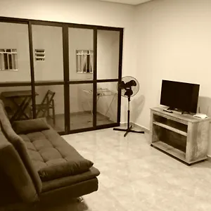 Apto Inteiro Próx. Arena Condá P/ 6 Pessoas Apartamento